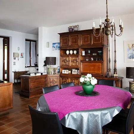 Panorama - With Terrace Overlooking The Lejlighed